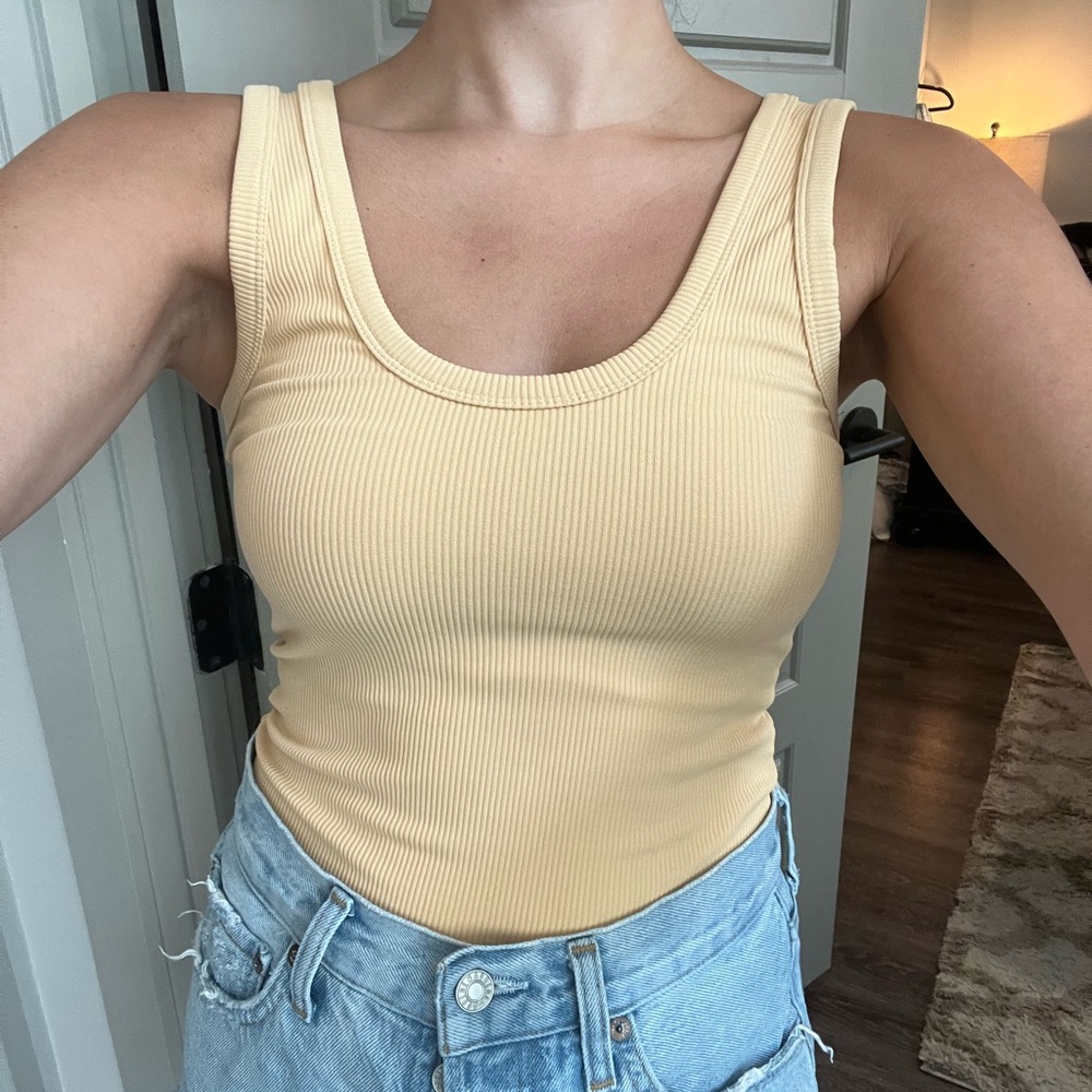 Abercrombie & Fitch Seamless Rib Fabric Scoopneck Bodysuit